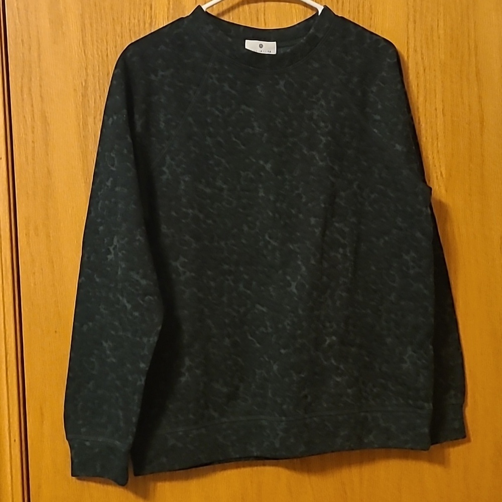 NWT Socialite Green Animal Print Sweatshirt